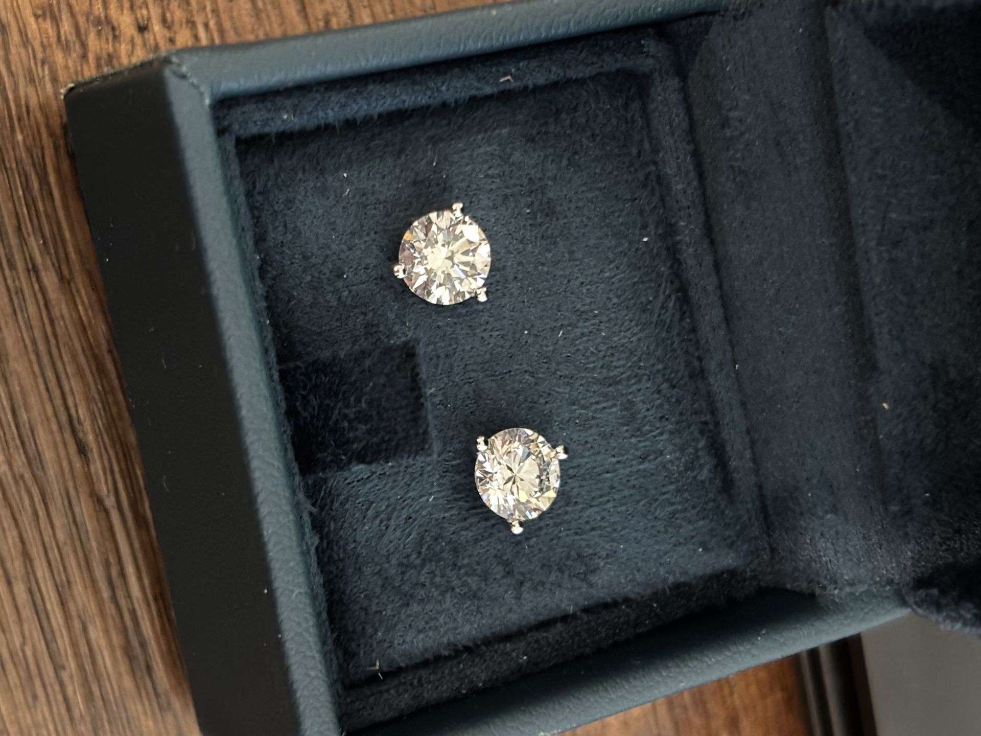 NEW 14k White Gold 2 Carat TW Diamond Earrings
