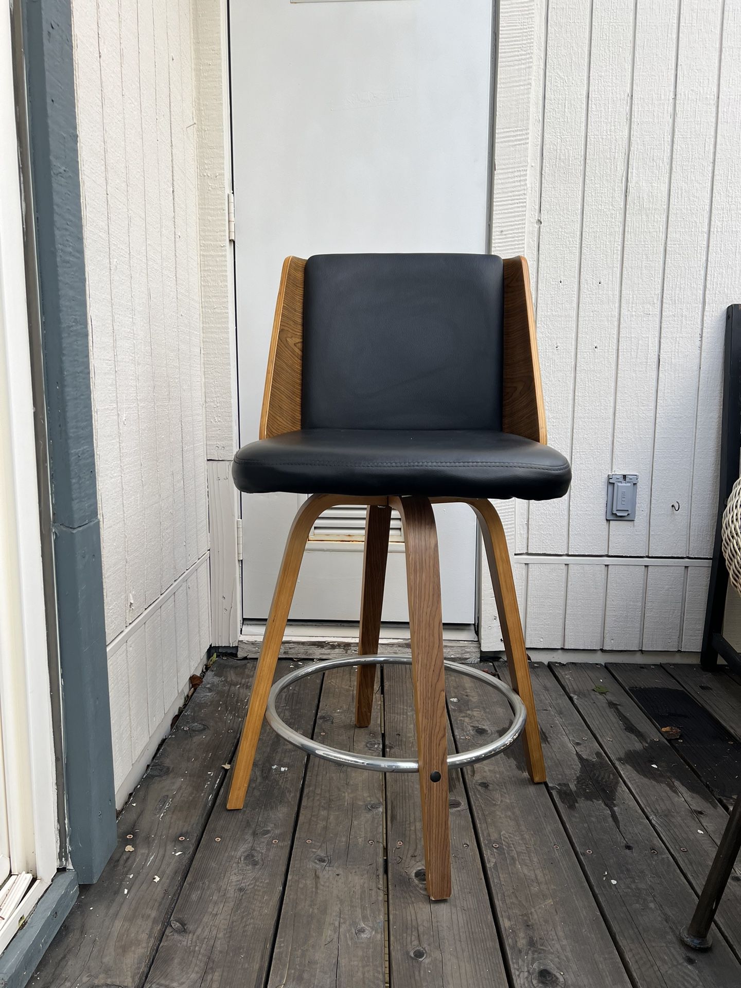 Modern Swivel  Chair