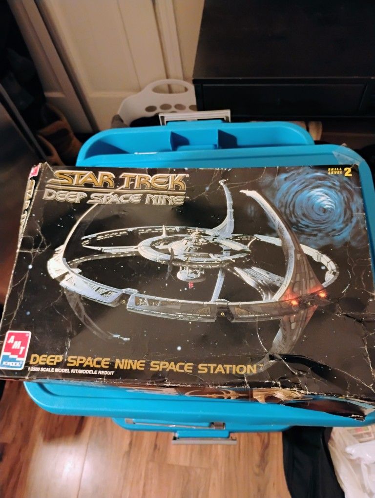 Deep Space 9 Model
