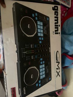 DJ mixer worked perfect and brand new condition gemini gmx professional two channel media