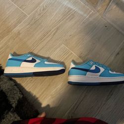 Nike Air Force 1 Low blue trainers