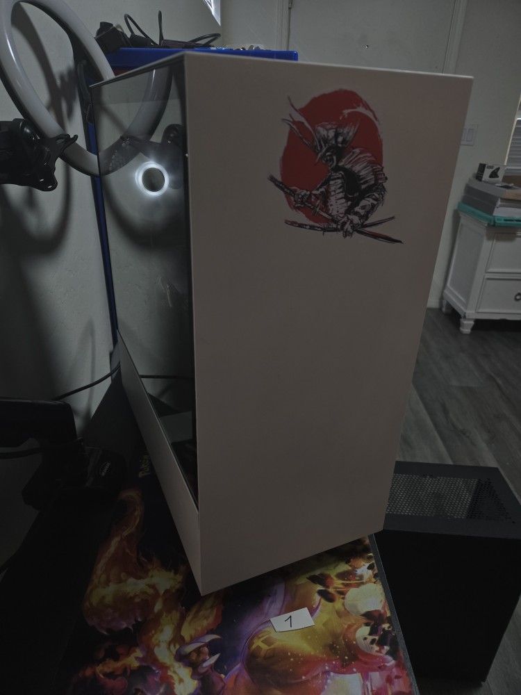 White Gaming PC/ Open To Trade