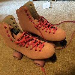 NEW Women’s Boardwalk Quad Roller Skates Size 10