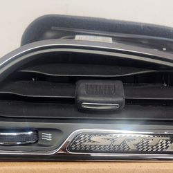 Dodge challenger hellcat passenger vent