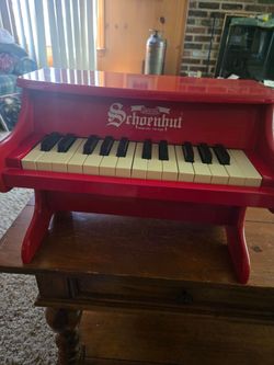 Schoenhut first piano