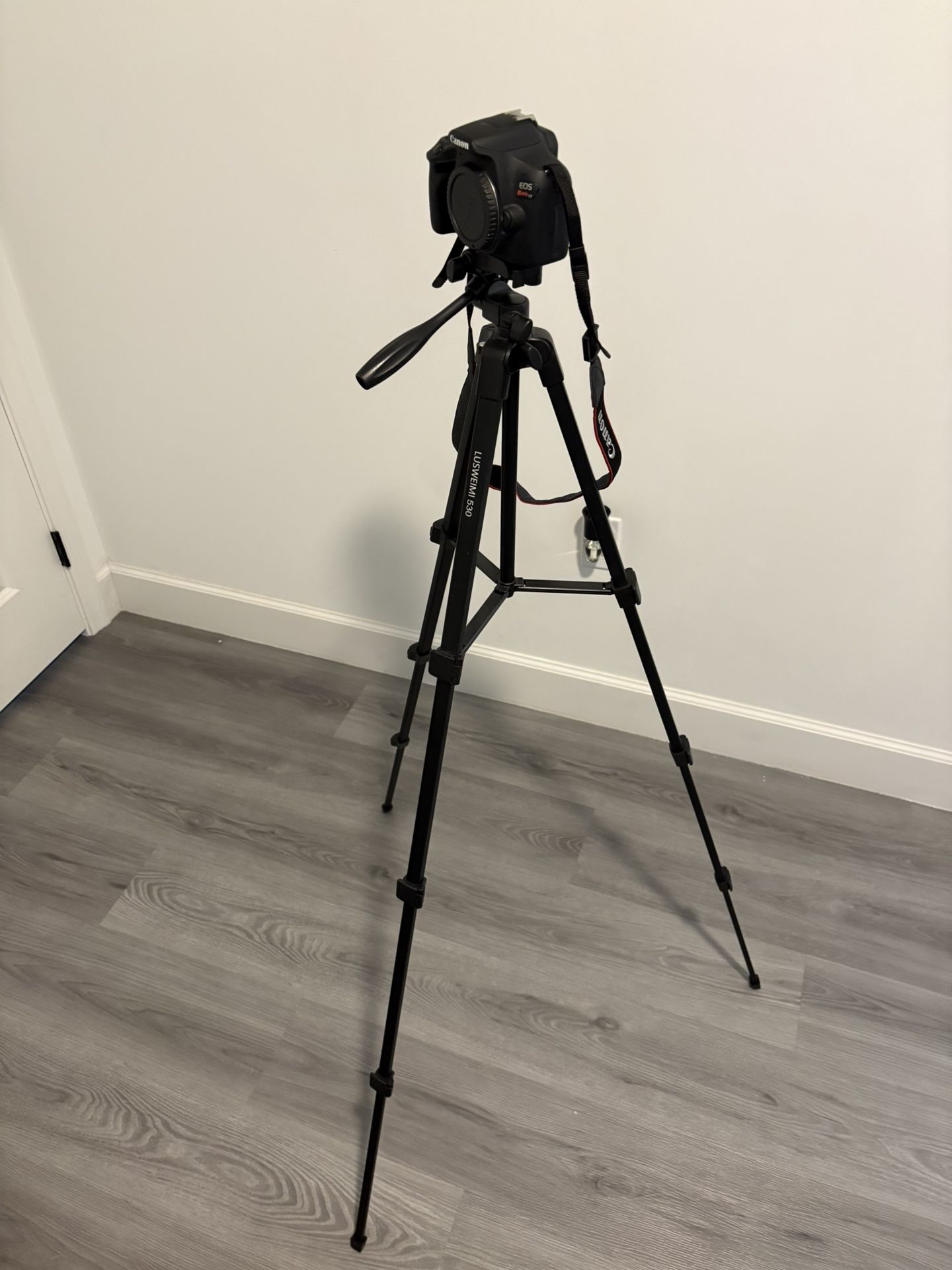Canon - EOS Rebel T7 Camera