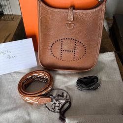 2020 Hermes Evelyne 