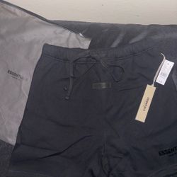 Essentials shorts