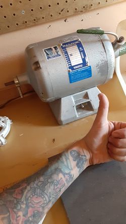 BALDOR polishing Lathe
