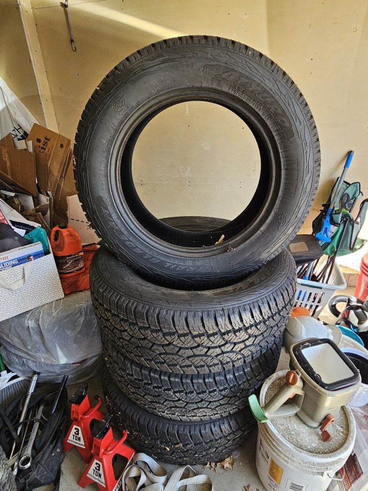 Set of 4 Atturo Trailblade A tires Brand NEW
