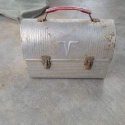 Vintage lunch Box