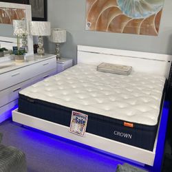 Amazing Platform Bed Set! $1899 📲🚨✨