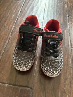 Cleats Size 10.5 Kid 