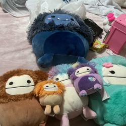 yeti squishmallow family 