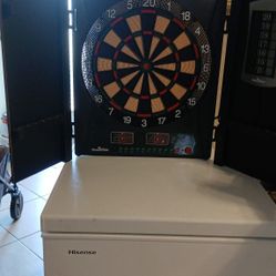 Cricket Dartboard Cabinet Set