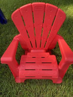 Plastic toddler Adirondack chair