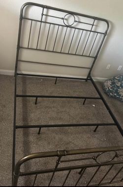 Full Size Metal Bed