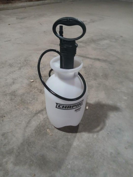 Pump Sprayer 1 Gallon 