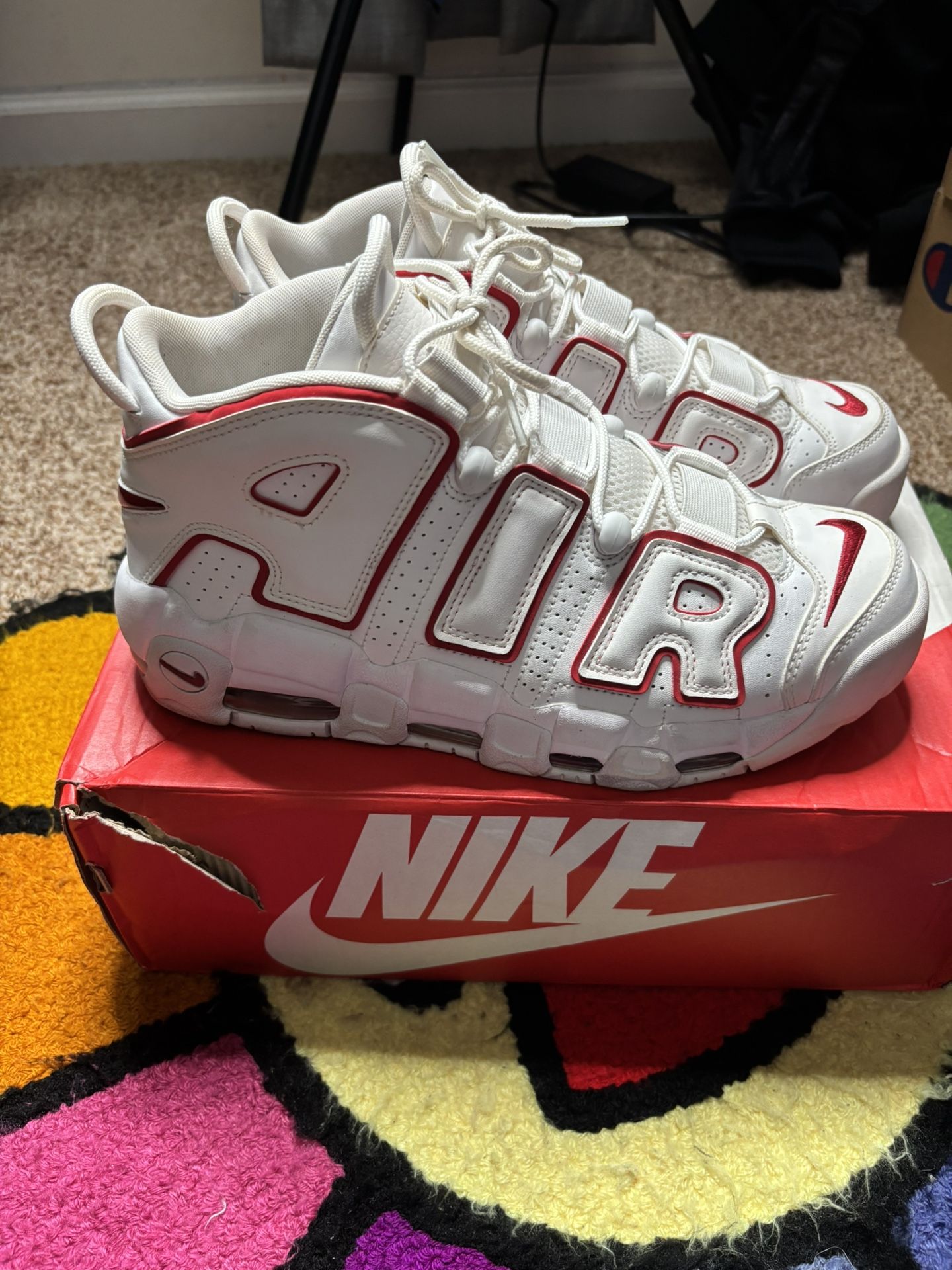 white Nike Uptempo ‘96
