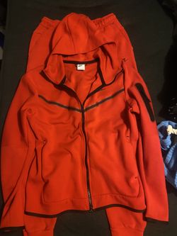 nike tech fleece red full set medium