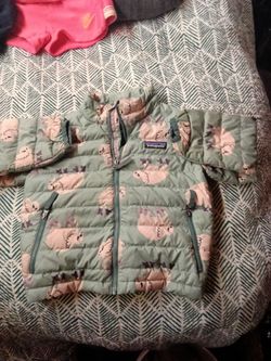 Girls clothing,5-7, Patagonia, Carter's, Disney, Children's Place, Nike, so real boots