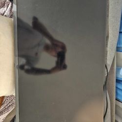 Openbox Toshiba 32 Inches Tv. Almost New