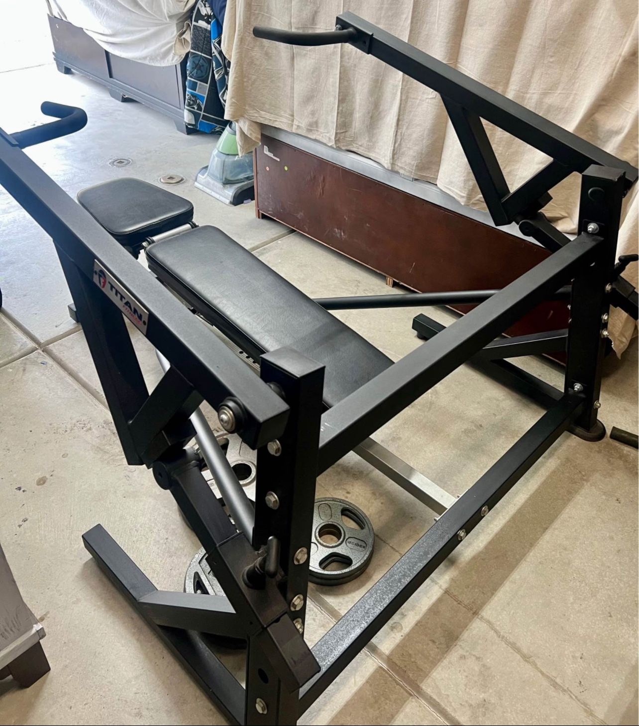 NEW-Titan Fitness Chest Press & Hammer Strength Machine, Olympic Plates, & Dumbbells 