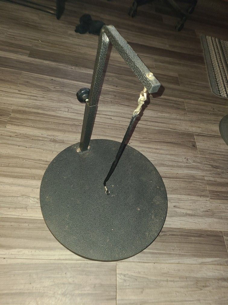 adjustable small dog grooming table like new