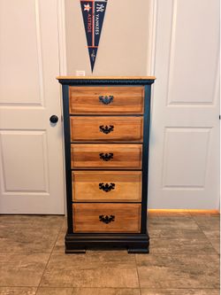 Wooden Chest of Drawers