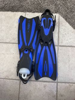 Small TUSA Solla Dive Fins – Full-Foot, Excellent Condition