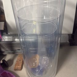 Party Cylinder Stands Like New 