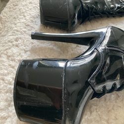Pleasers Ankle Boots