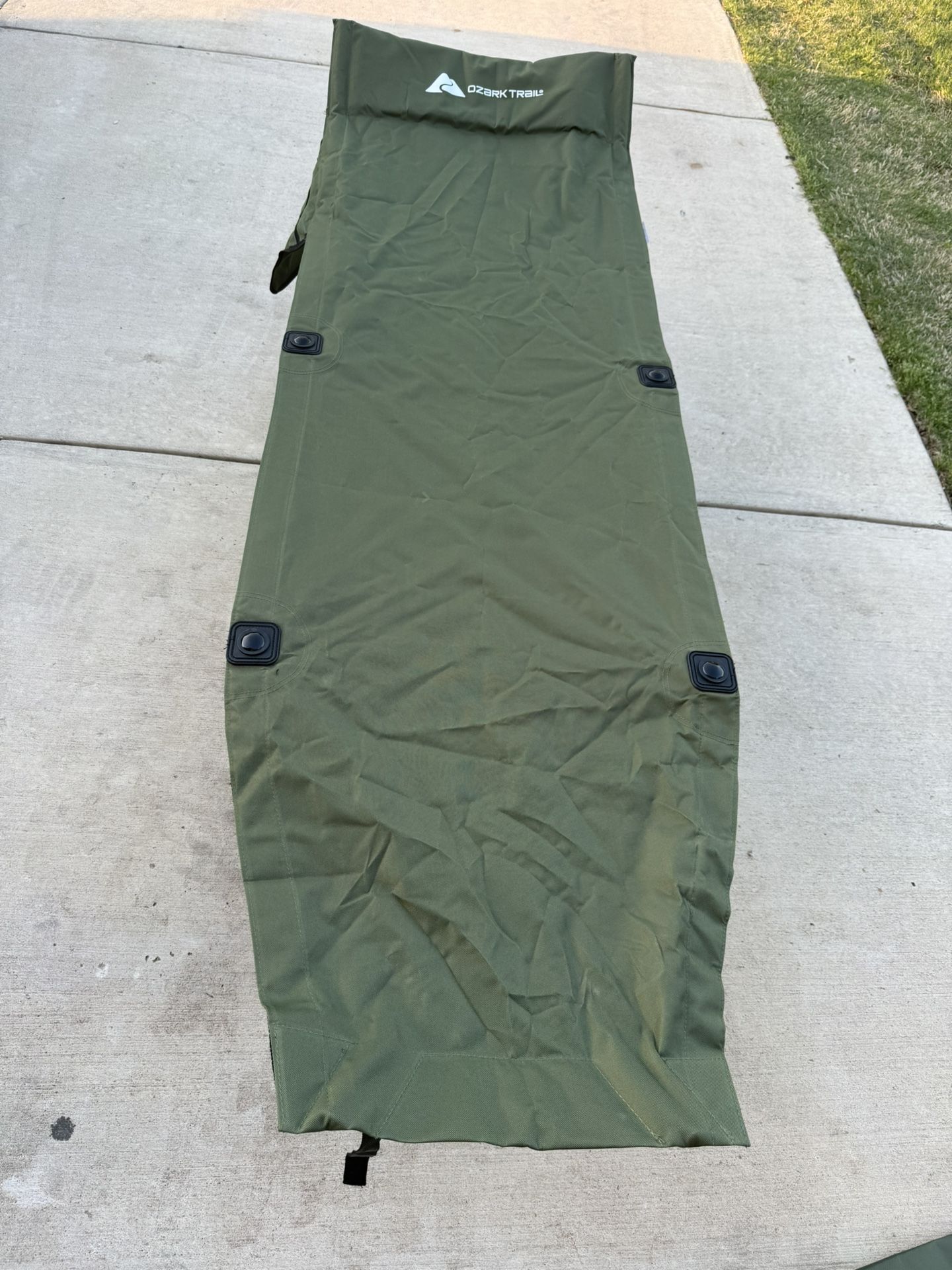 Ozark Trail, collapsible camp COT. New.