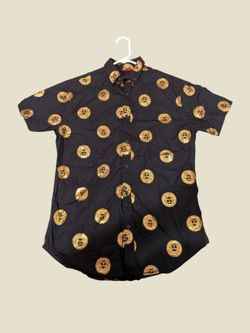 Men's Medium Button Down Shirt (New Without Tag)