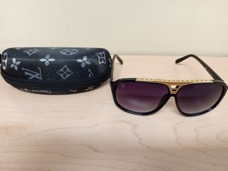 Louis Vuitton Sunglasses case for Sale in San Jose, CA - OfferUp