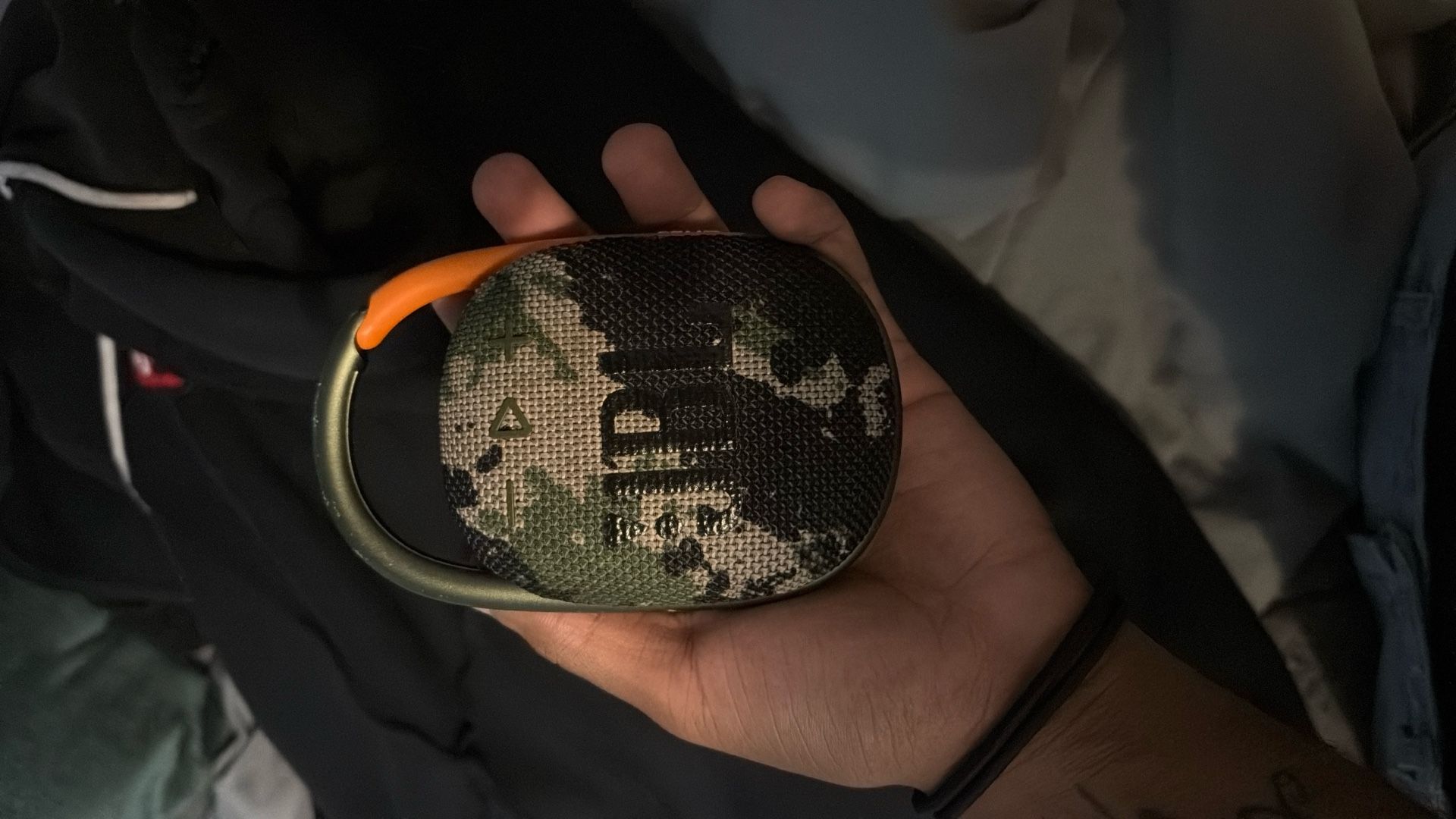 JBL Clip 4 speaker