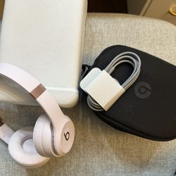 solo 4 beats (cloud pink)