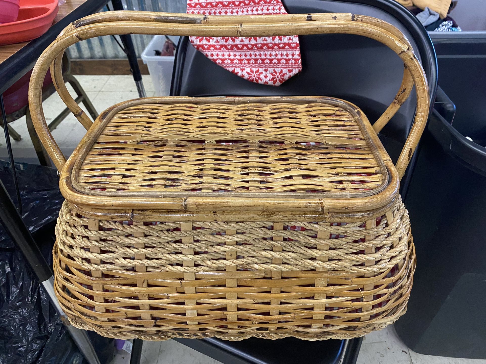 Vintage Picnic Basket