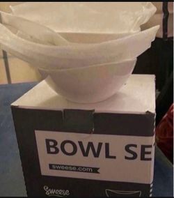 3-BRAND NEW-4oz Porcelain Bowls- BRAND NEW