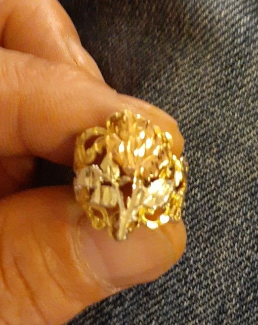 14k Ring Size 6