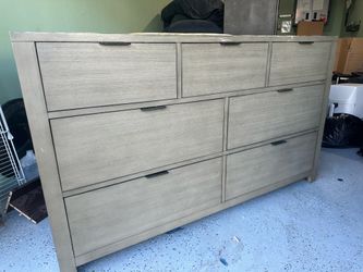 7 drawer dresser