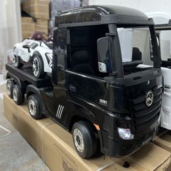 ‼️🎄 Finance Christmas Sale 🎄‼️| Mercedes Semi Truck W/ 36” Flat Bed Included For Free