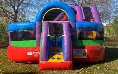 Wacky Kidzone Combo bounce house