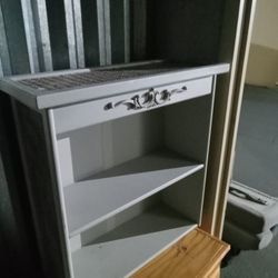 End Table/ Book Shelf