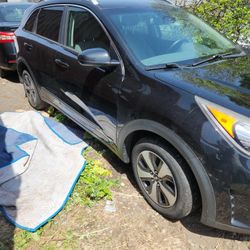 2018 Kia Niro / Needs Motor 