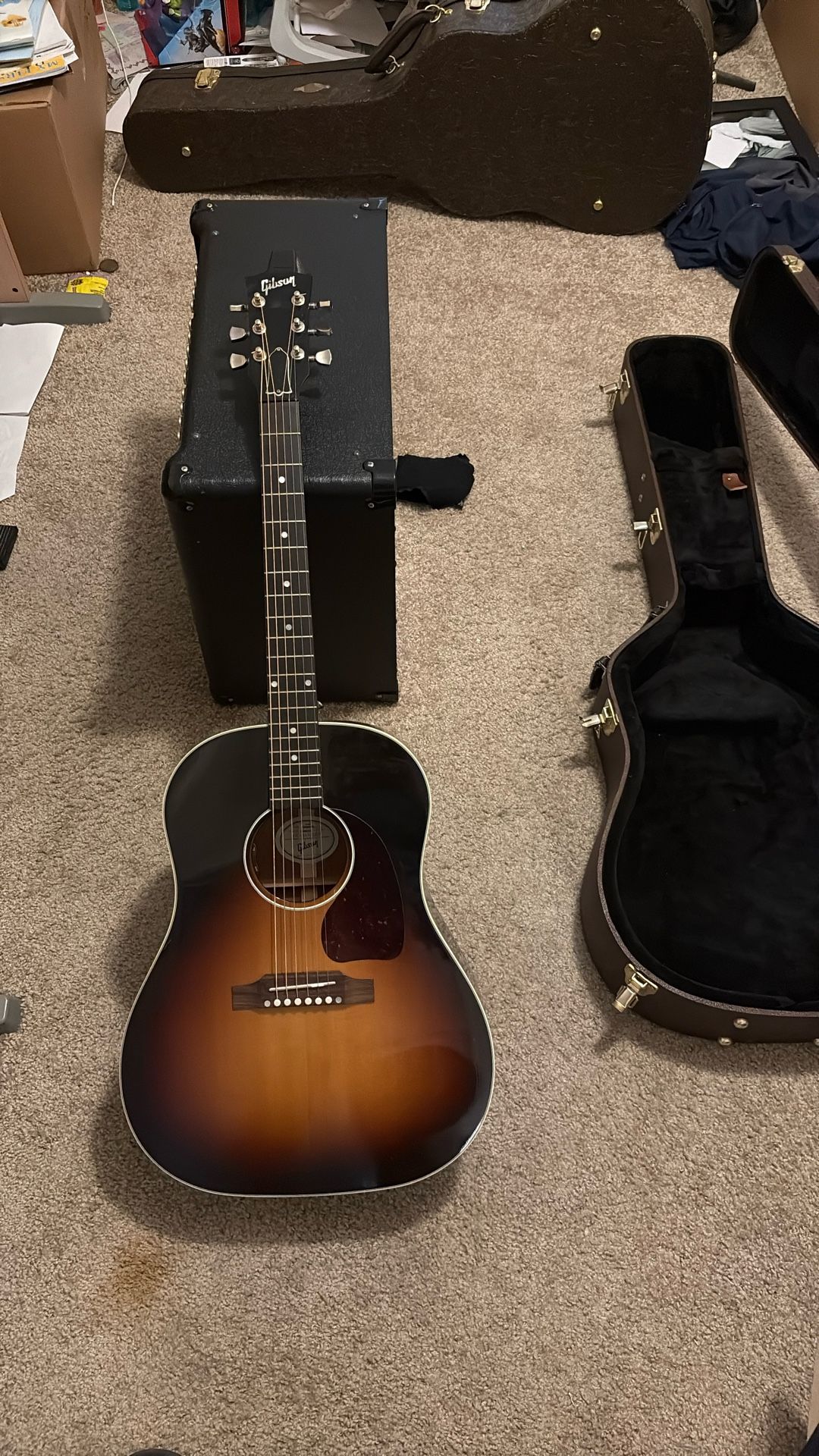 Gibson J-45 Standard