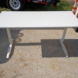 Adjustable Table