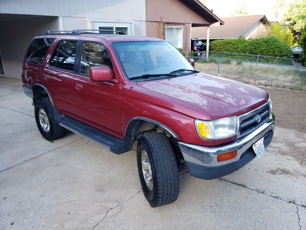 98 4Runner 229k Miles. Sonoran Steel 1.2 Lift
