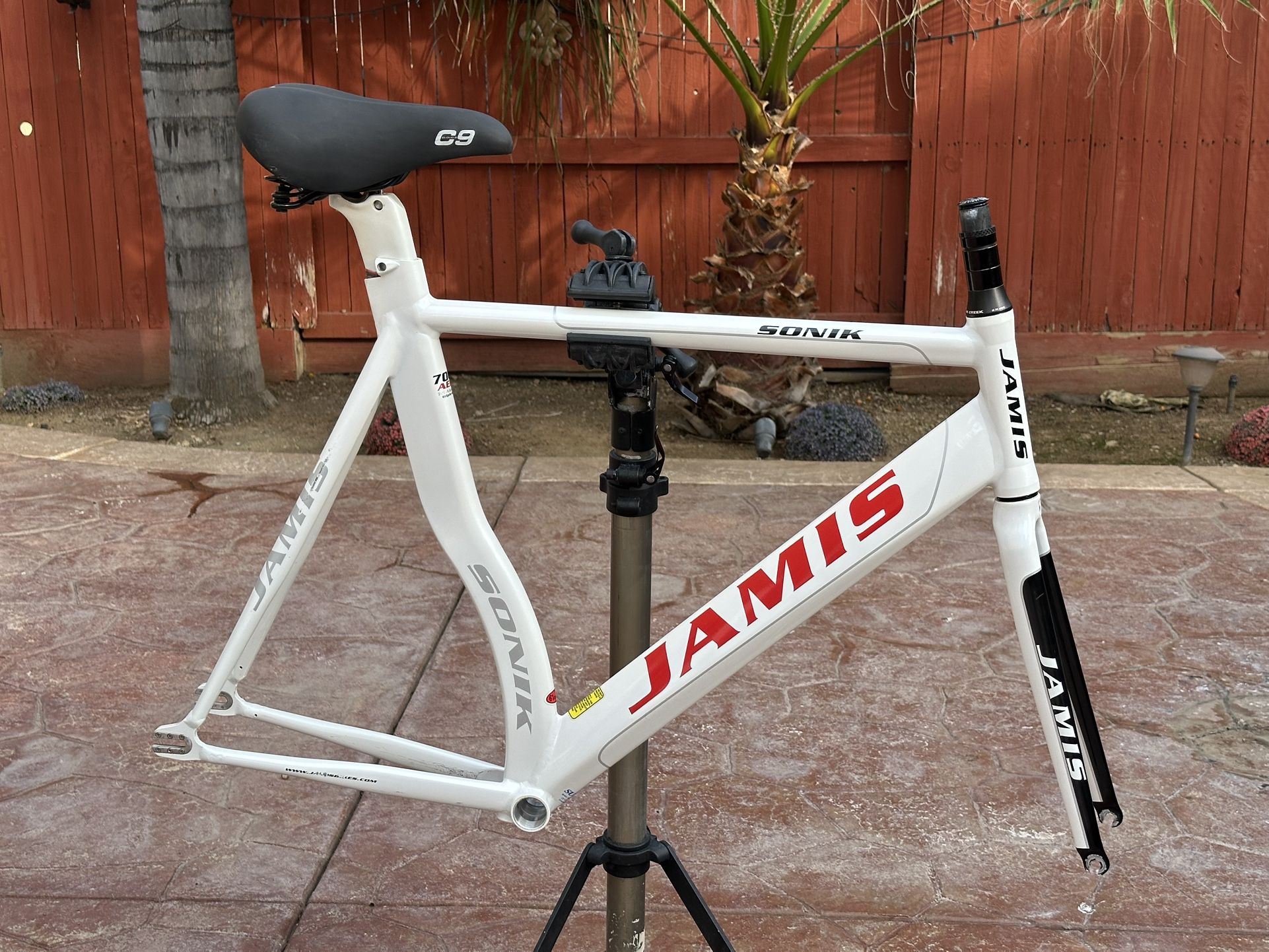 Jamis Sonik track frame and fork