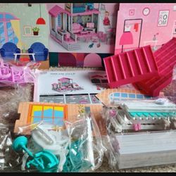 Dollhouse with Cloister, Stairs and Yard - Doll House and Furniture, Accessories, Pets, Doll - DIY Dollhouses Pretend Play Toys Building